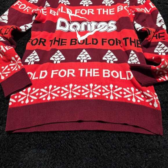 Vintage Doritos Ugly Christmas‎ Sweater Size Large Red “For The Bold” - Picture 3 of 9